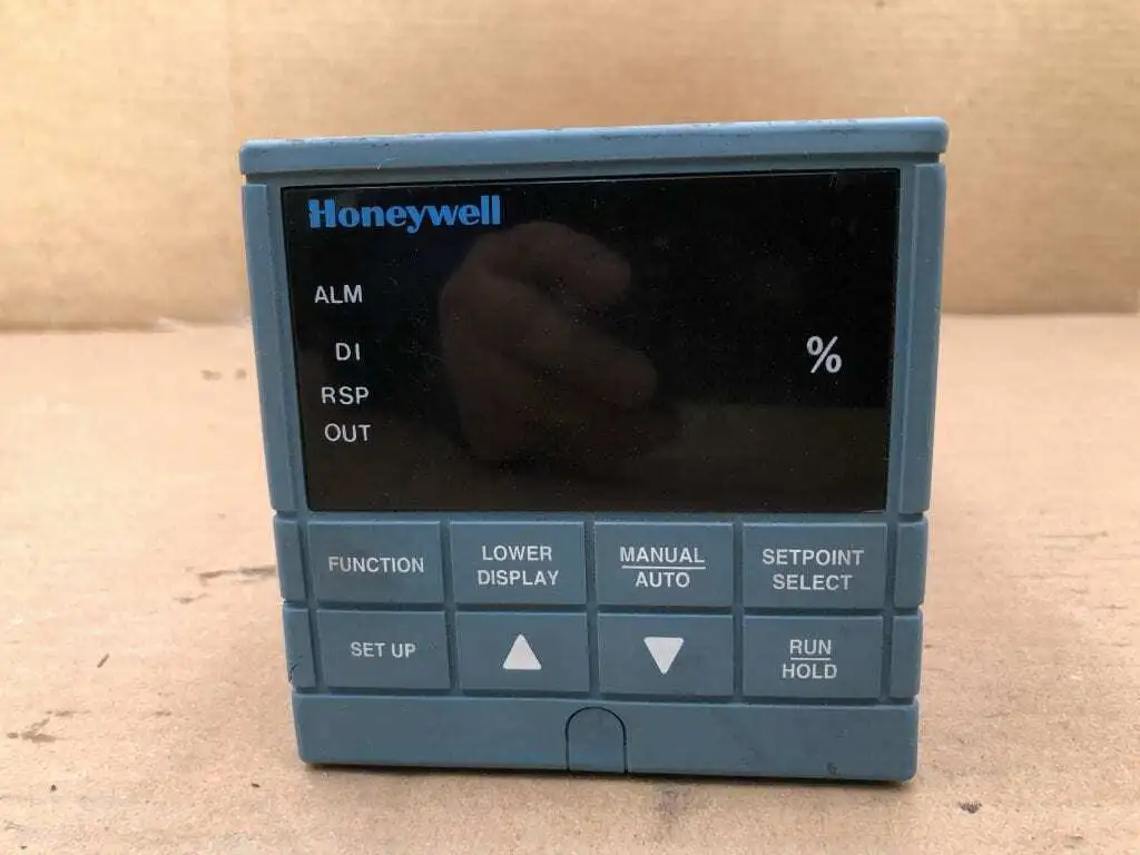 Honeywell UDC3300 Digital Panel Meter 90-250VAC 18VA