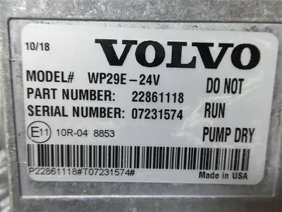 Volvo Truck WP29E-24V Coolant Circulation Pump 22861118 New NIB