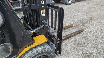 USED CATERPILLAR GPL40