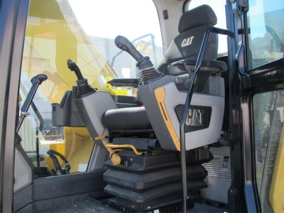 Used 2018 CATERPILLAR 320 Excavators Pennsylvania US | National Lift Equipment #1381336