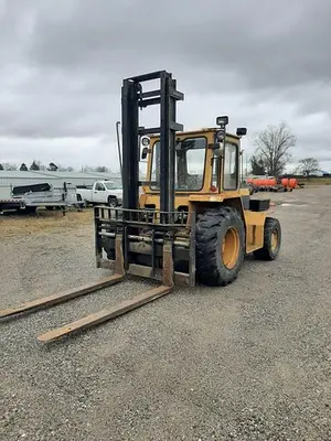 USED SELLICK SD80 - 4WD ROUGH TERRAIN FORKLIFT