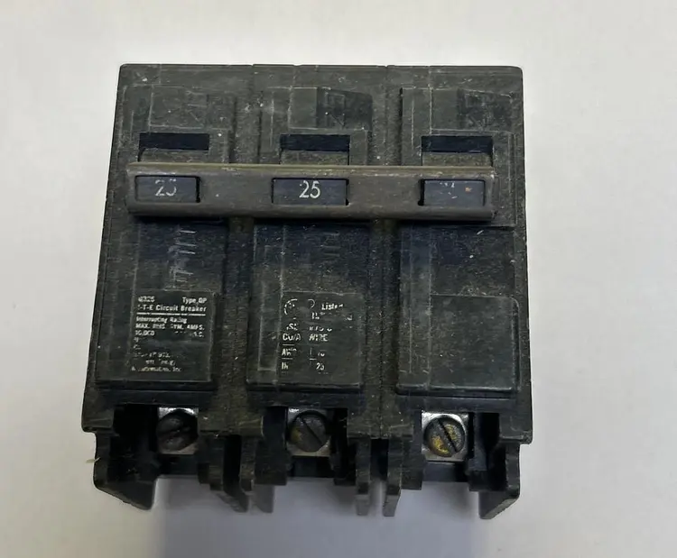 Used ITE QP325 Miscellaneous Equipment (Electrical & Power) | Surplus Asset Holdings #1195926