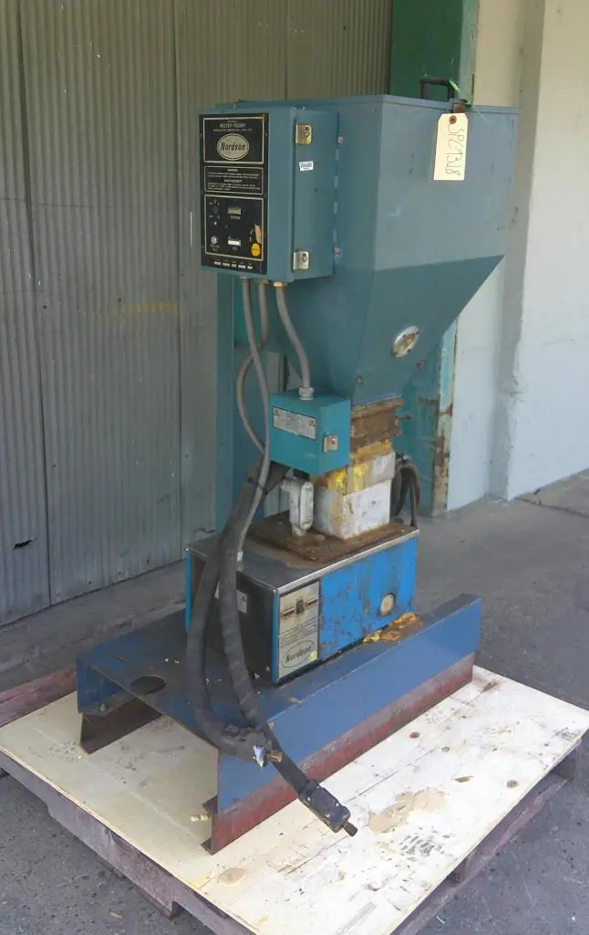 SPC9328  Hot Melt Dispenser Nordson hot melt glue dispenser model HM-V