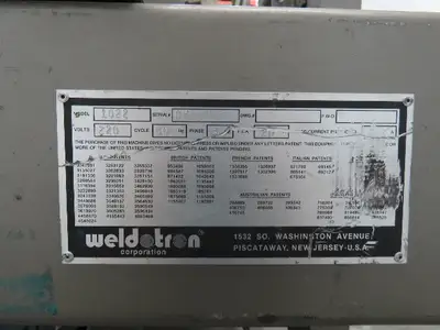 Weldotron 1022 Fastpak Automatic L-Bar Heat Sealer 230v 3ph Heat Shrink Packager