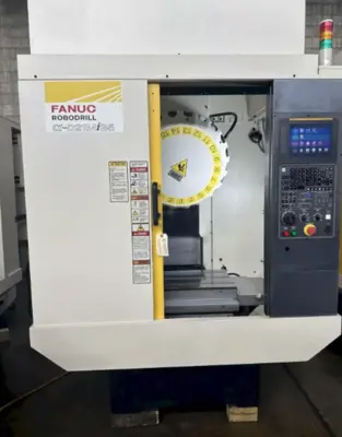 2017 FANUC ROBODRILL ALPHA D21MIB5 Vertical Machining Centers | Toolquip, Inc. (1)
