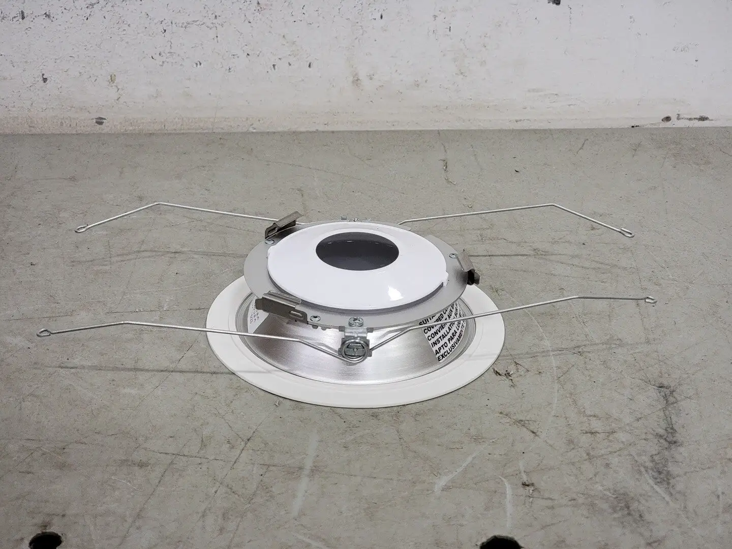 NEW COOPER LIGHTING 4LBS0H