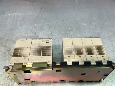 Used OMRON C200HWCOM02V1 Programmable Logic Controllers Ohio US | HGR 24 #1345362