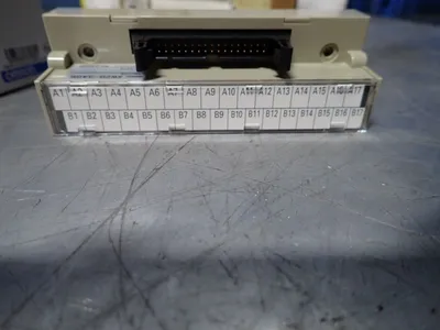 NEW OMRON XW2D34G6
