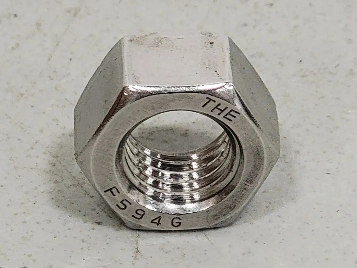 5/8" Stainless Steel Hex Nut THE F594G (Box of 83)