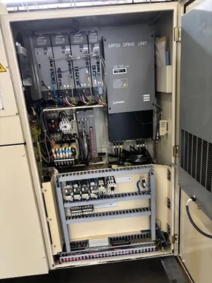 1999 OKUMA LB-400M CNC Turning Centers, Horizontal CNC Turning / Live Milling | Machinery Management (4)