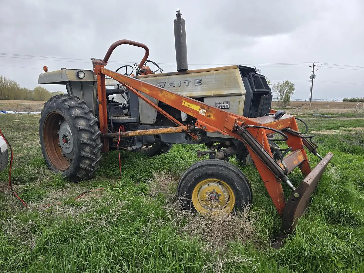USED 1980 WHITE 2-85
