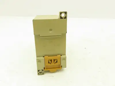 Omron STI G9SA-501 Dual Channel Safety Relay Unit 24VAC/DC Lot of 7