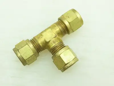 Gyrolok Brass Union Tee Connector Compression Fitting  5/16" Tube OD  LOT OF 12