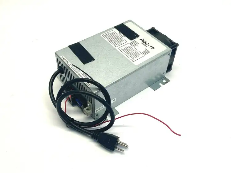 Used Bulldog RDC-15 Power Converters - Battery Chargers Michigan US | Maverick Industrial Sales #1401978
