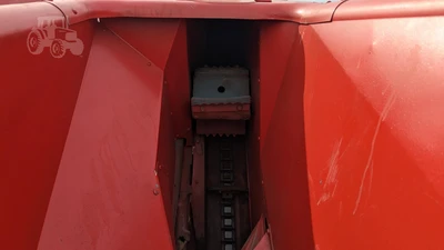 USED 1957 FORD 971