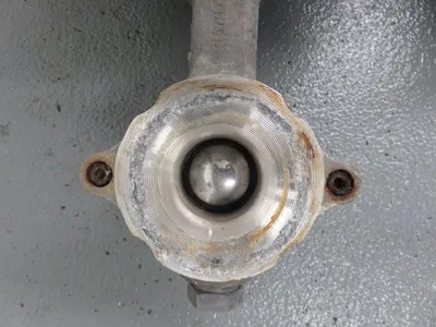 USED Fisher V100