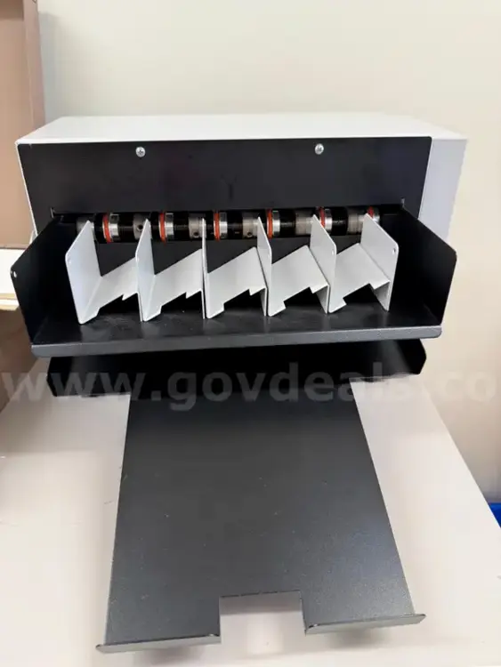 Used Martin Yale BCS210 Paper Cutters Delaware US | United Machine Co. #1563282