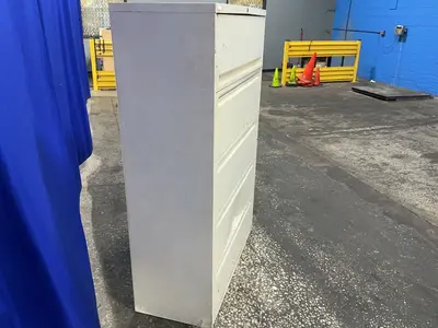 Used STEELCASE 242561 Cabinets Ohio US | HGR 24 #1413205