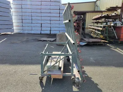 Caster Tilt Table