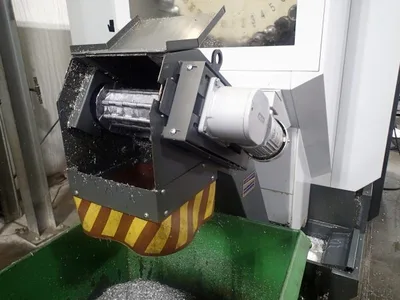 HAAS UMC-750 Universal Machining Centers | Lion Machinery (10)