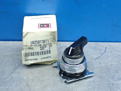 USED CUTLERHAMMER 10250T3071
