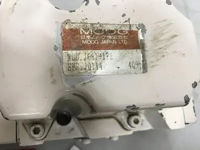 USED MOOG J661-172