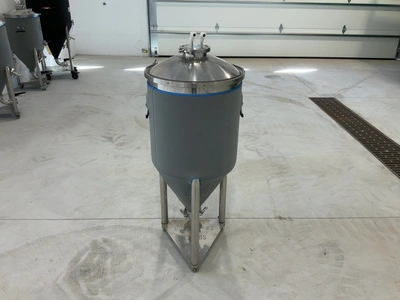 Used SPIKE BREWING CF15 CONICAL FERMENTER/UNITANK WITH INSULATED CONICAL JACKET 18 GALLONS Brewing Equipment Michigan US | Miedema Asset Management Group #1580075