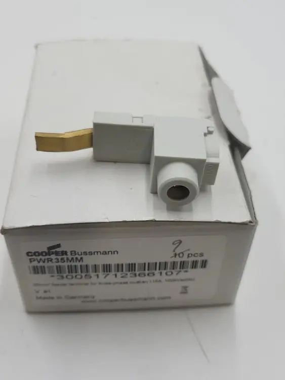 New | in-Stock COOPER BUSSMANN COOPER BUSSMANN  PWR1PLP SINGLE PHASE LOW PROFILE FEEDER TERMINAL 115A 1000VAC/DC Feeders (Material Handling) | ND Industrial Surplus #1225403