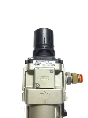 SMC AW40-N04D-Z Pneumatic Air Regulator Set Press 7-125PSI