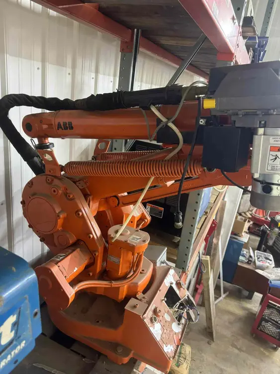 Used 1999 ABB IRB-1400 Robots Iowa US | Revelation Machinery #404415