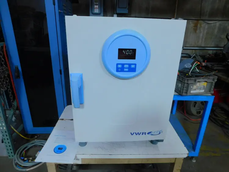 Used VWR 2.6CF Miscellaneous Laboratory Equipment Texas US | Aucto #1459891