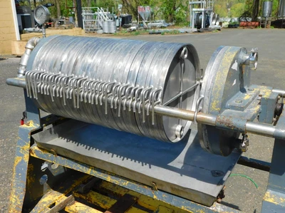 USED STAR TANK AND FILTER 30SS4-818  TIC