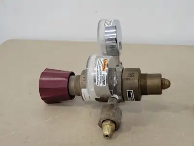 USED PROSTAR PRS401243