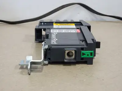 USED SQUARE D BDA140205