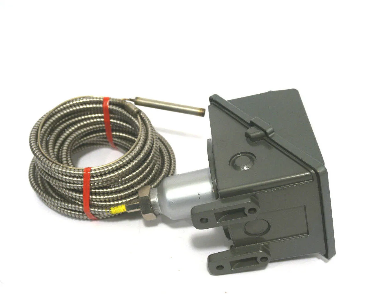 NEW UNITED ELECTRIC E400-8BS TEMPERATURE SWTICH E4008BS