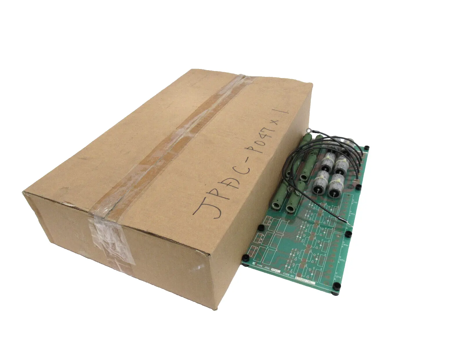 NEW YASKAWA ELECTRIC JPDC-P047 CIRCUIT BOARD FT6207860-3 JPDCP047