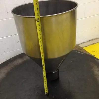 USED METAL FABRICATOR HOPPER996