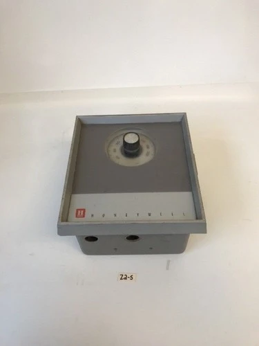 Used Honeywell R7086A 1306 2 Circuit Boards Indiana US | J&J Industrial Supply #519210