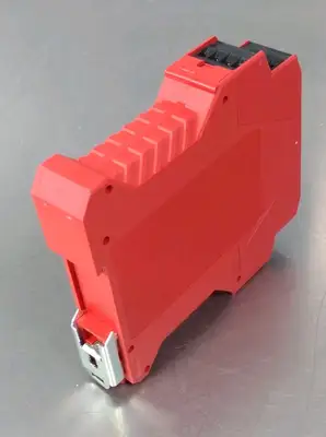 Allen-Bradley 440R-N23132/C MSR127TP/C Guardmaster Safety Relay Loc3C22