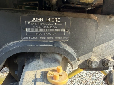 Used JOHN DEERE 4400 TRACTOR Sub-Compact & Compact Tractors Michigan US | Miedema Asset Management Group #1443304