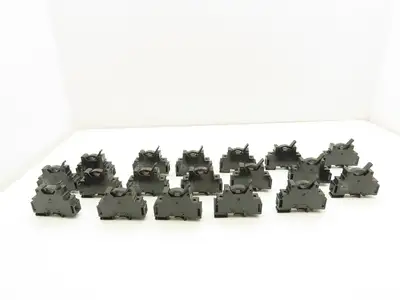 Phoenix Contact UK10.3-HESI Terminal Block Fuse Holder 30A 1-Pole Lot of 18
