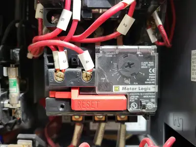 USED SQUARE D MODEL 6