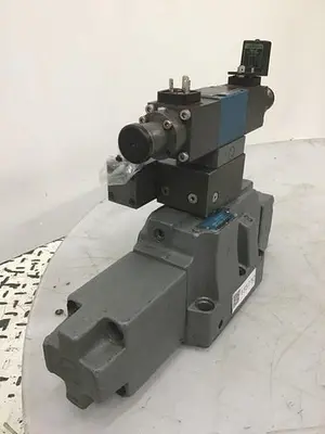 USED REXROTH 4WRZ25W3-325-50/6A24N9EK4/D3MR