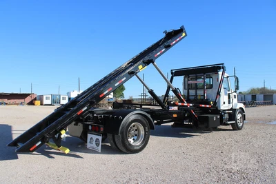 New | in-Stock 2027 MACK MD7 Rolloff Trucks Texas US | Roll Off Truck World #1491925