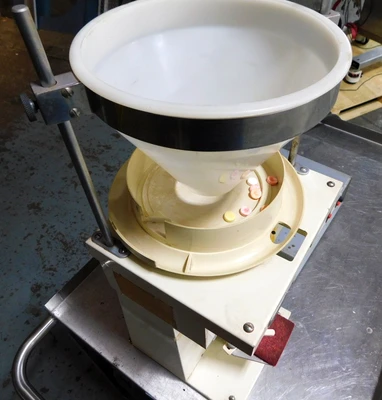 Used KING CHECKA Capsule Fillers New Jersey US | Champion Trading Corporation #423548