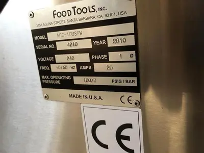 Food Tools Model ACC-10USRW Ultrasonic Cake Cutter