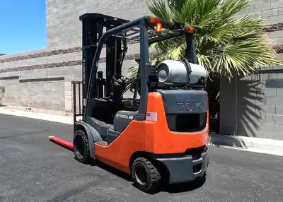 USED 2019 TOYOTA 8FGCU20
