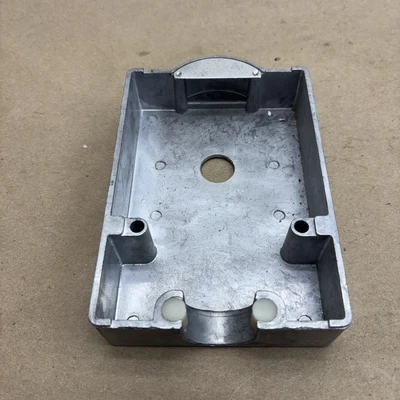 NEW Schneider Electric AV-391-0-0-1