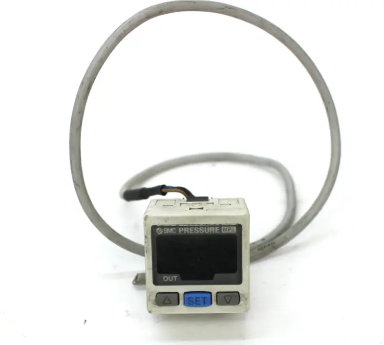 Used SMC ISE30-T1-5 Relays & Switches Kentucky US | Industrial Parts R Us Inc. #357155
