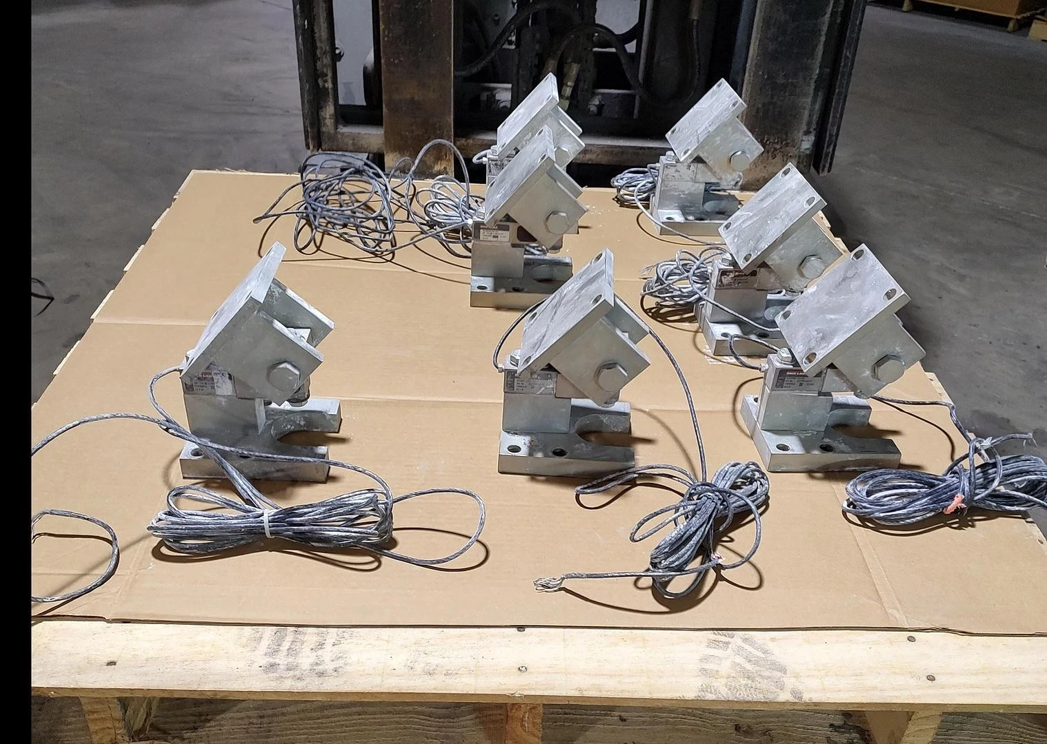 USED QTY 7 - Rice Lake Load Cells for Hopper 2000 LBS With Feet RL35023-N5-2K